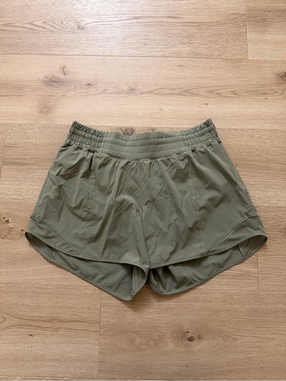 Women’s Lululemon 5in Track that Olive Green Athletic Shorts